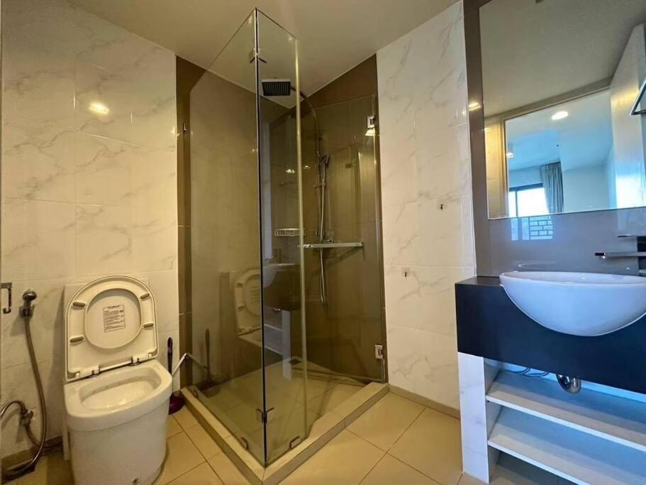 Sea View -High Floor 2 Bed Room Excellent Location Pattaya Luaran gambar