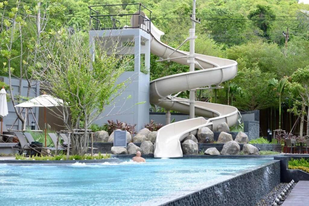 Sea View -High Floor 2 Bed Room Excellent Location Pattaya Luaran gambar