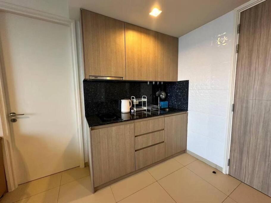 Sea View -High Floor 2 Bed Room Excellent Location Pattaya Luaran gambar